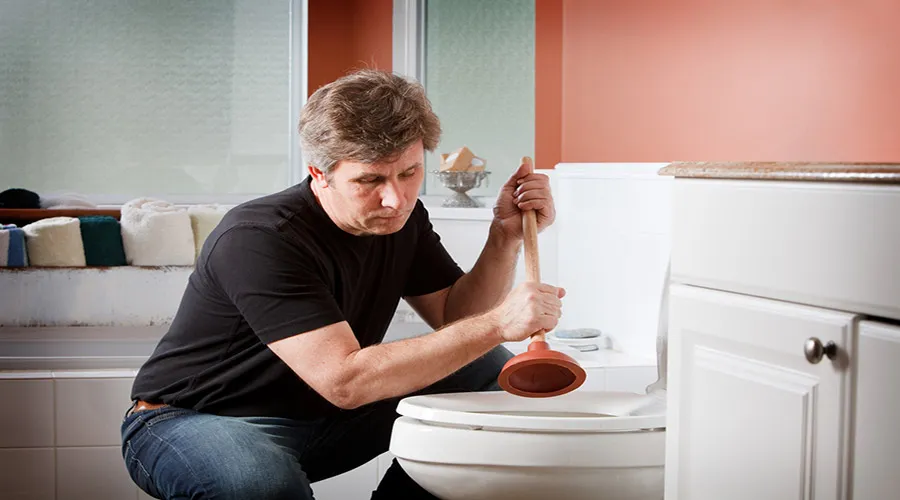 Read more about the article Can Draino unclog a toilet?